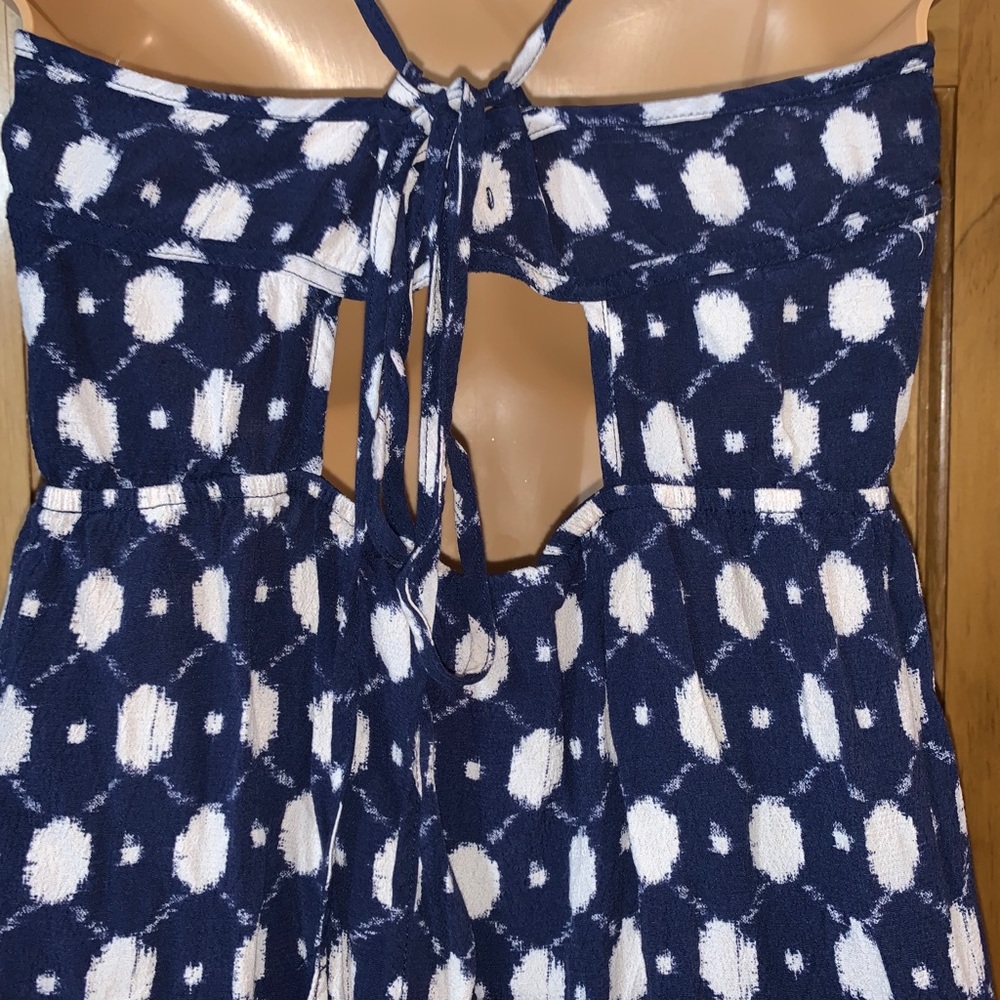 Urban Outfitters Sundress - Picture 4 of 10